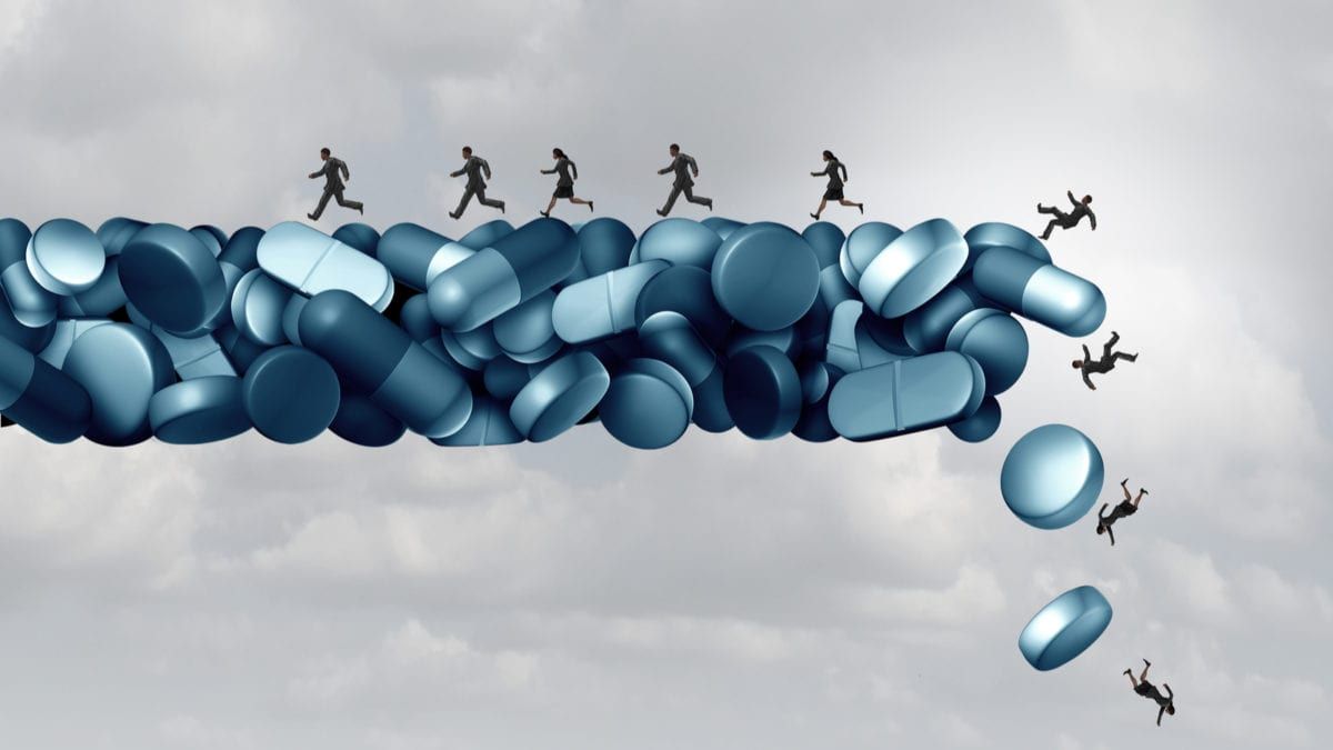 Figures walking on a collapsing platform of opiates